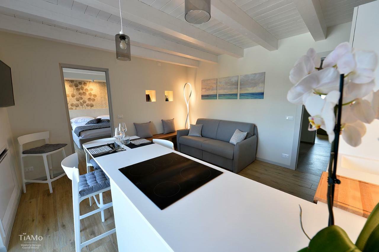 Tiamo Modern Design Guest House Ронкі-дей-Леджонарі Екстер'єр фото